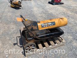 MASTER PRO 215 SHOP HEATER, TAKES KEROSENE OR DSL