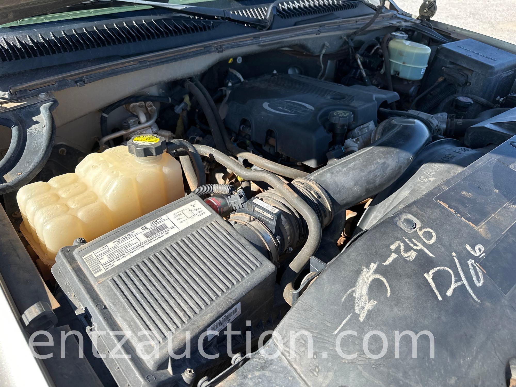 2001 GMC 2500 PICKUP, SINGLE CAB, 4X4, AUTO, 8100