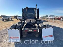 2005 VOLVO SEMI, SLEEPER, D13 ENGINE, EATON 10