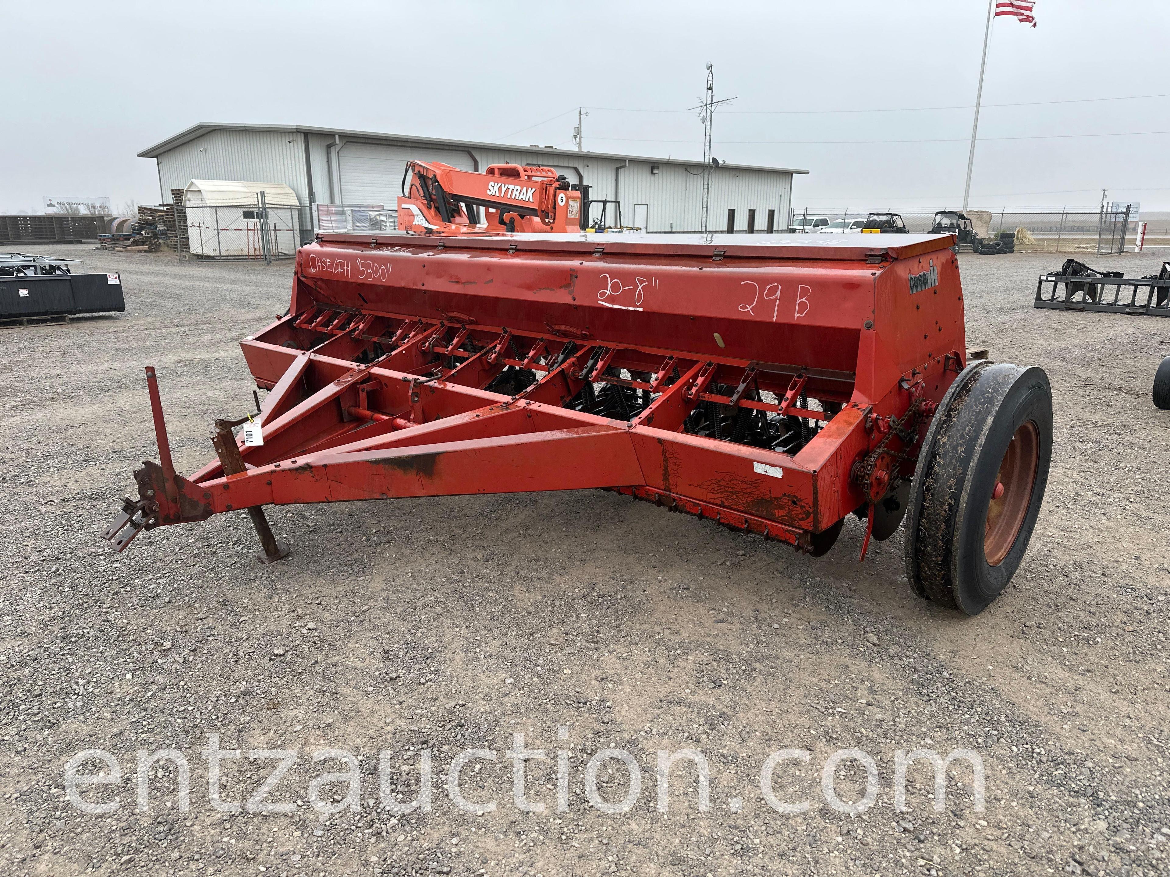 IH 5300 GRAIN DRILL, 20-8, DOUBLE DISC (NOT COMPLETE)