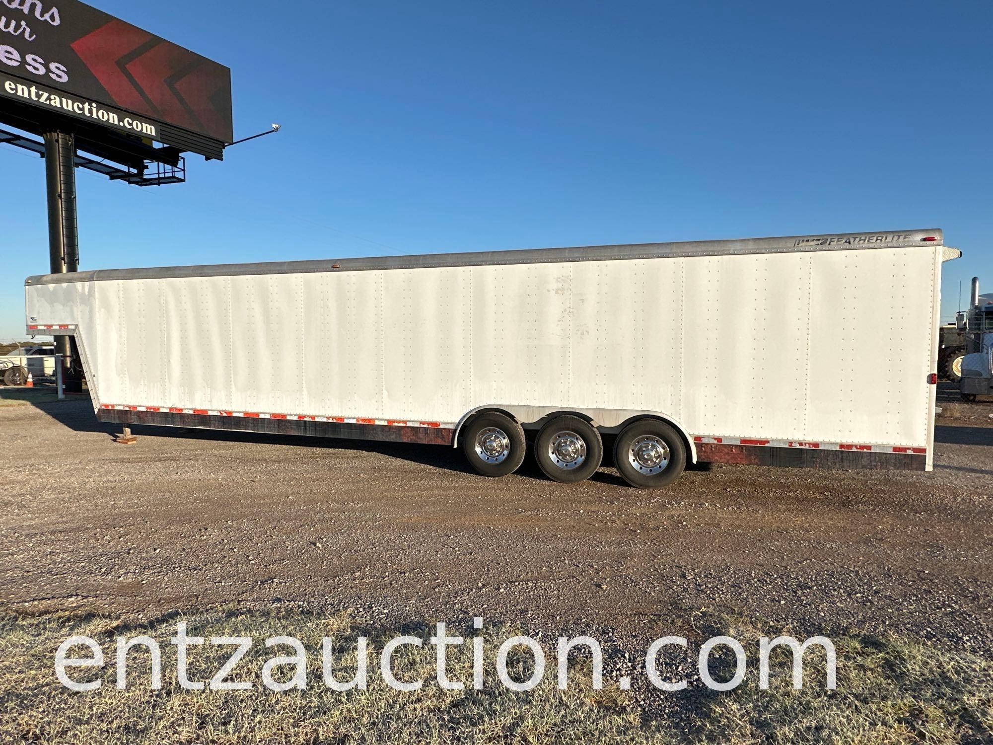 2004 FEATHERLITE TRAILER, 50' X 96", FULLY