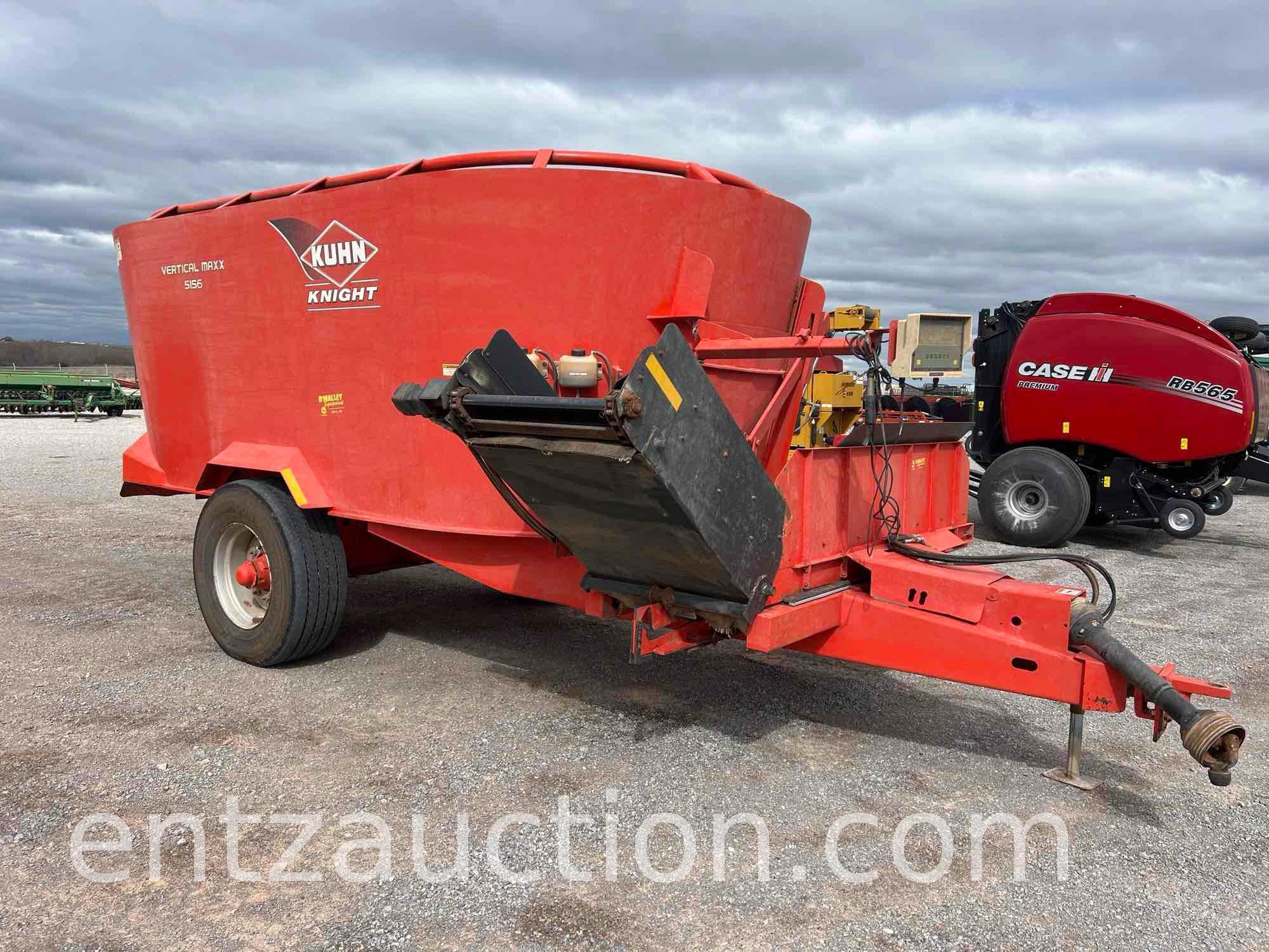 2011 KUHN KNIGHT VERTICAL MAXX 5156,