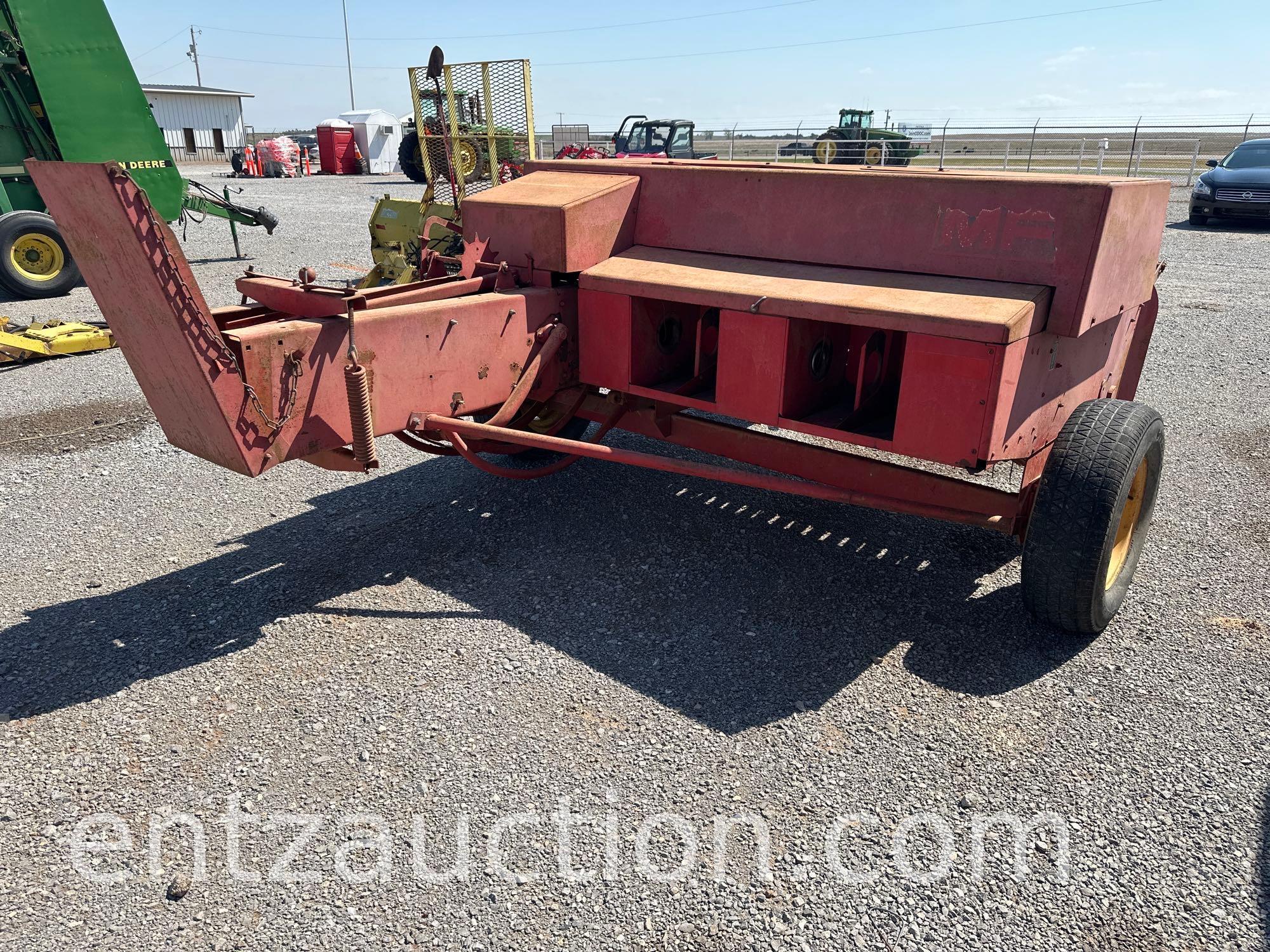MF 126 WIRE TIE SQUARE BALER, 540 PTO, SHEDDED,