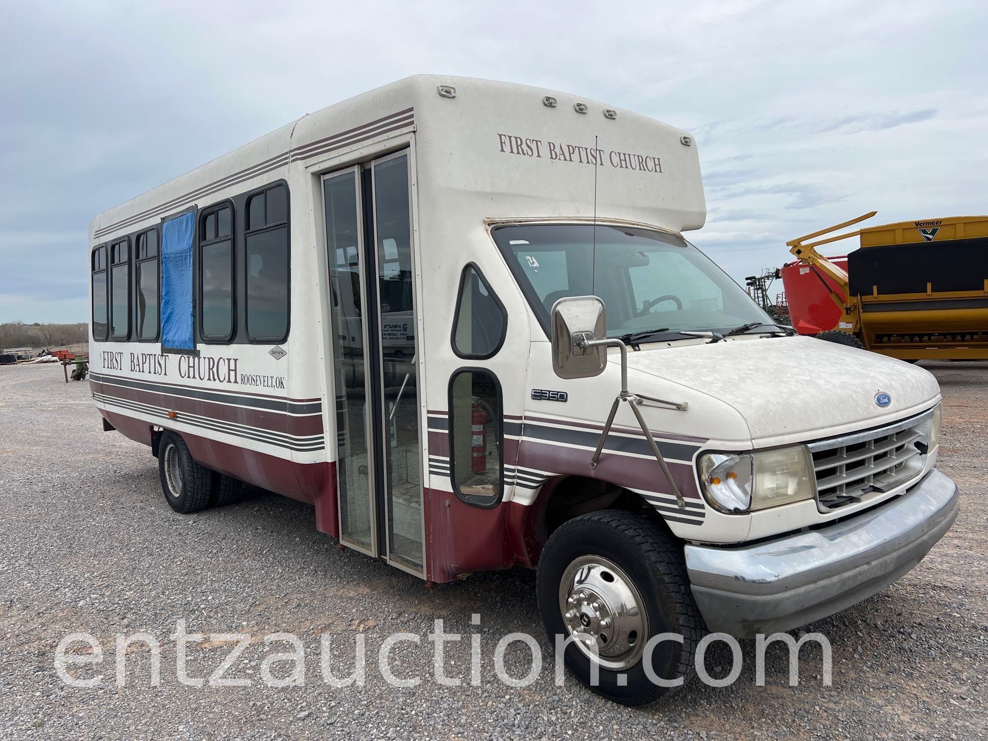 1993 FORD PEOPLE MOVER, 25 PASSENGER,