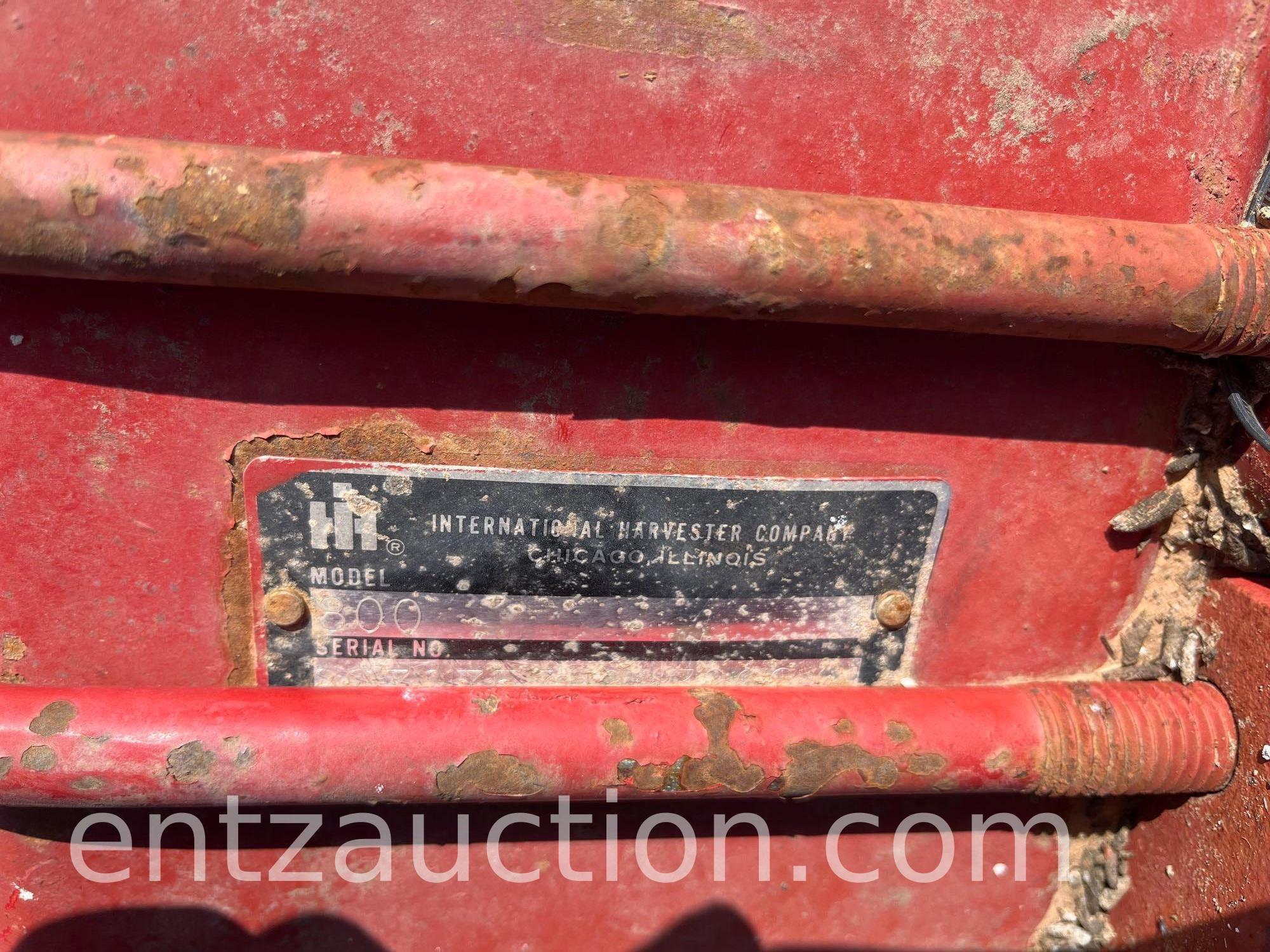 IH 800 PLANTER, 8R30, 3PT