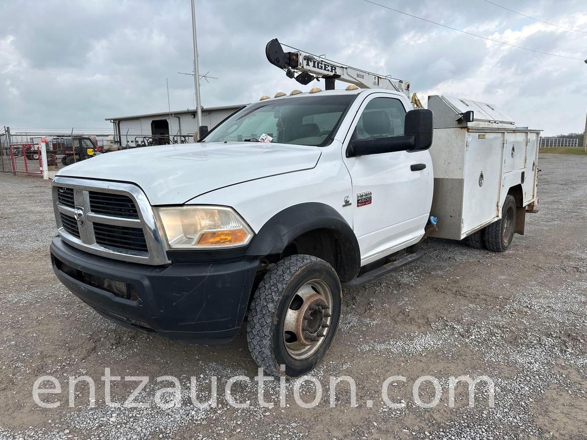 2011 DODGE 4500 PICKUP, 2X4, CUMMINS 6.7L DIESEL,