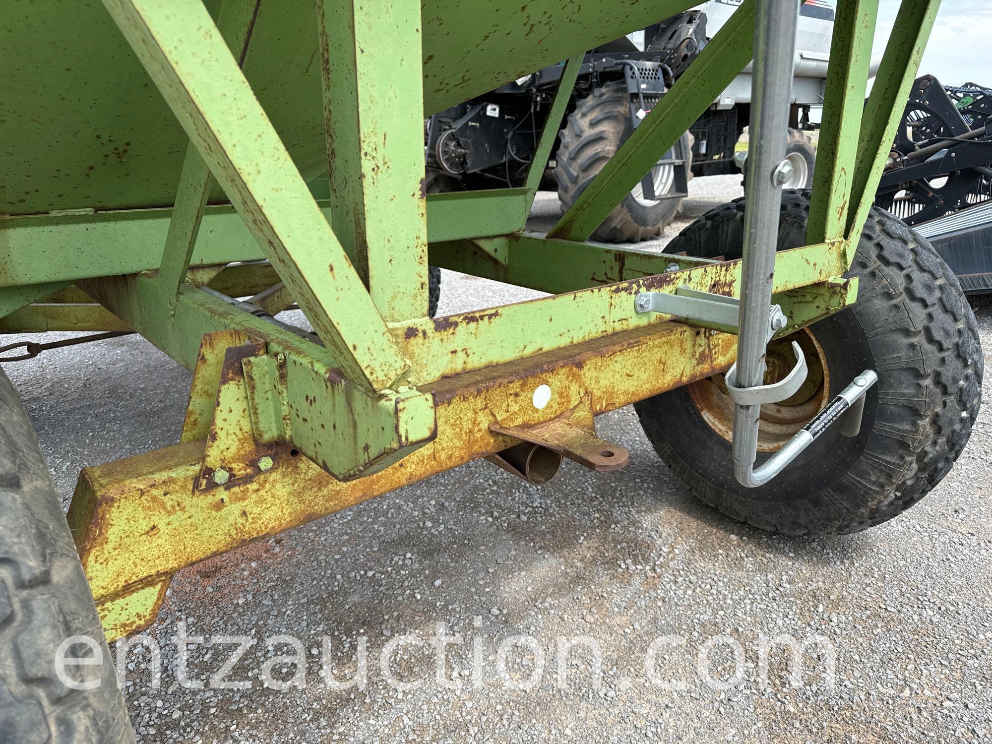 PARKER 2500 GRAVITY WAGON, R/O TARP, 8 BOLT