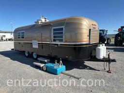 1967 AVION T-28 TRAVELCADER, SLEEPS 4, TA, BP,