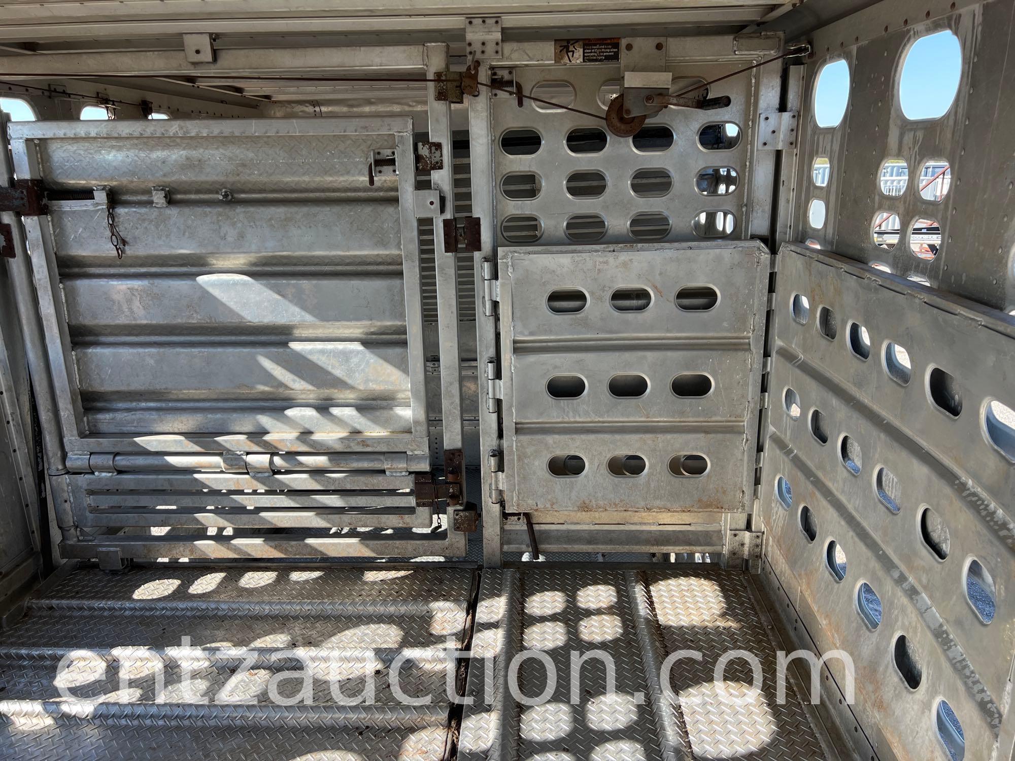 2001 WILSON CATTLE POT, 53' X 102",