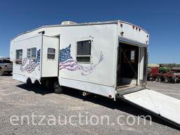 2004 FOREST RIVER 5TH WHEEL TRAVEL TRAILER, 35',