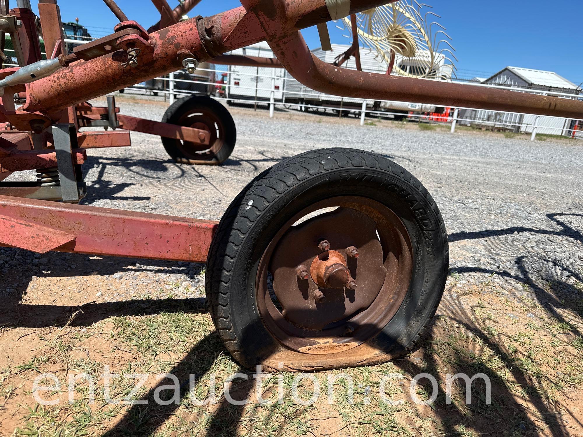 10 WHEEL HAY RAKE