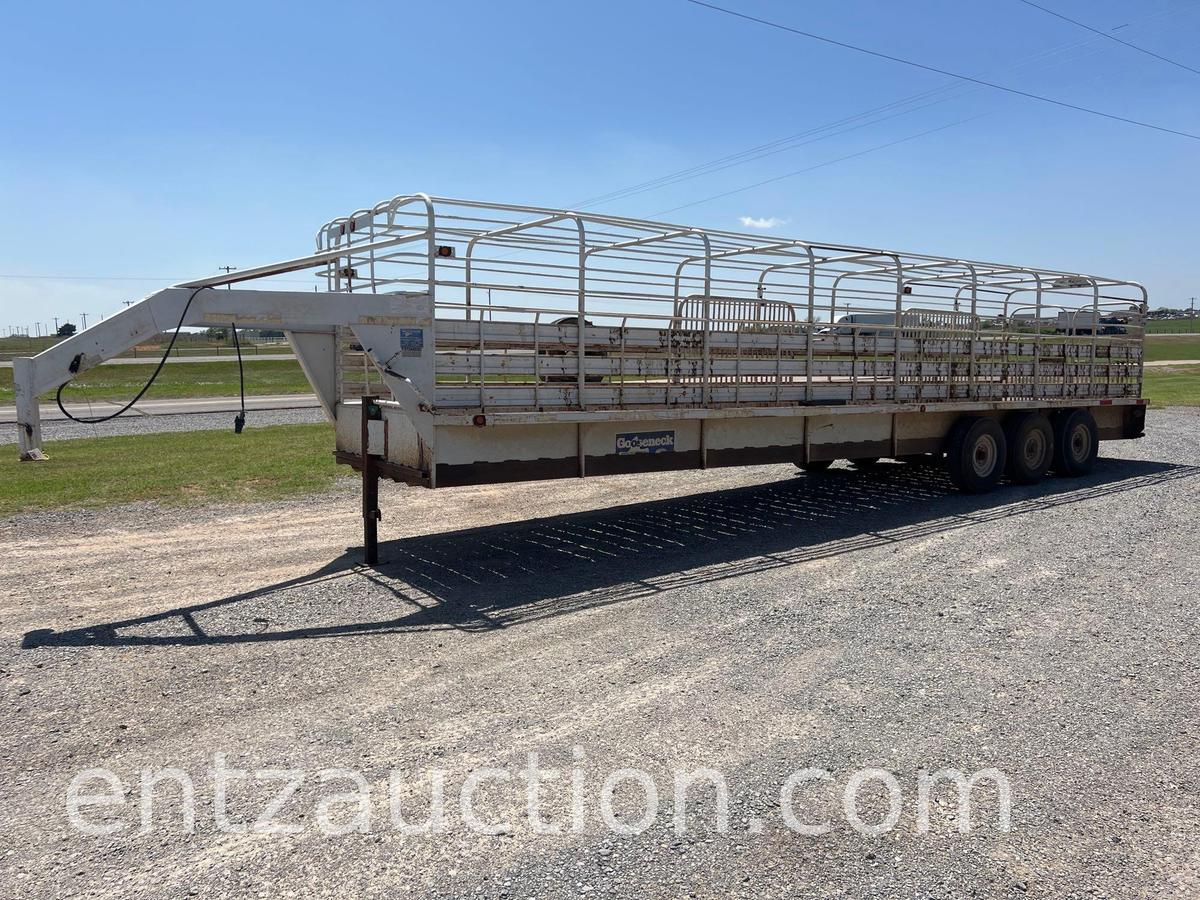 1994 GOOSENECK STOCK TRAILER, 30' X 6',