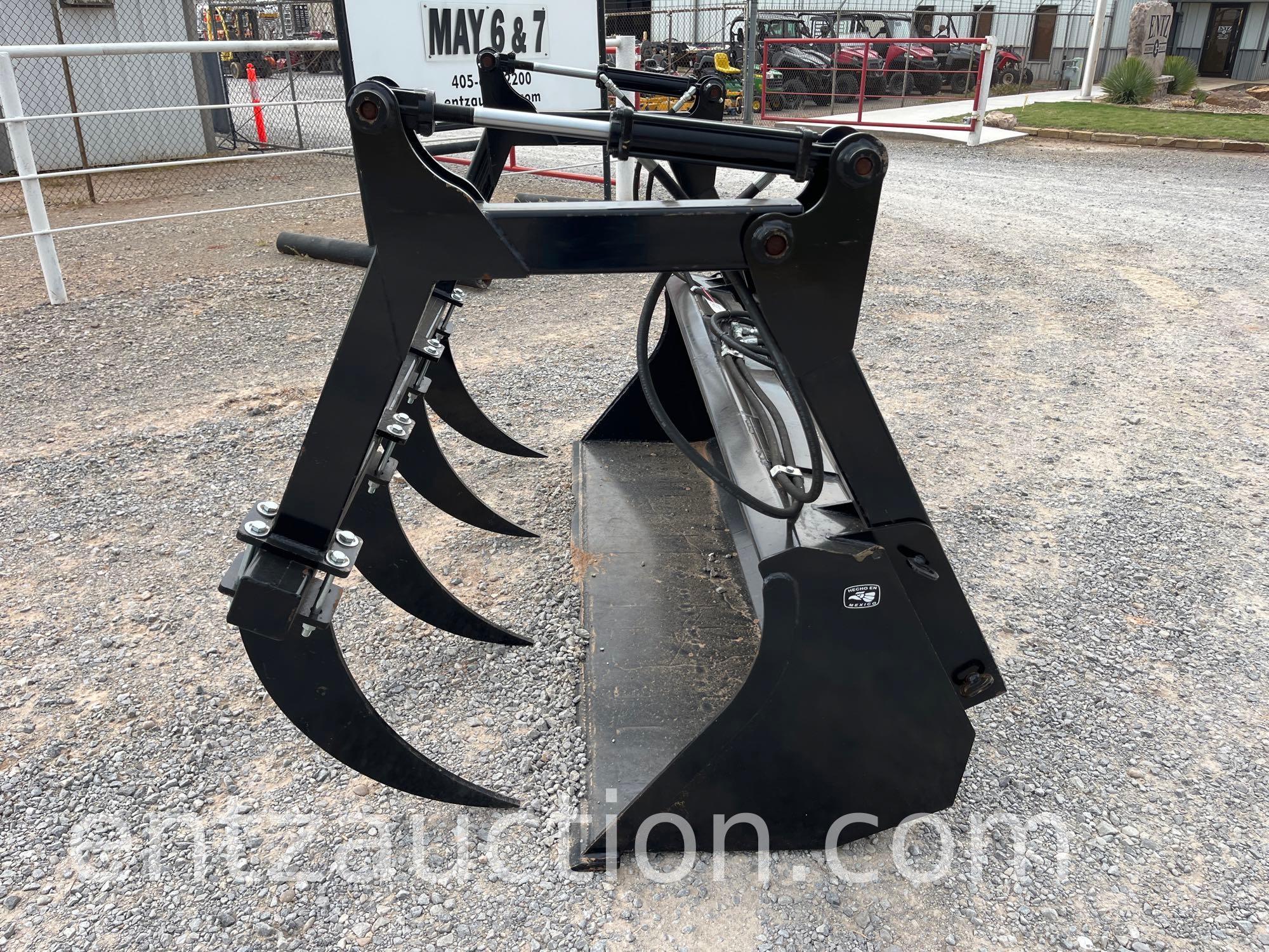 7' LOADER BUCKET W/ REMOVABLE HYD. GRAPPLE,