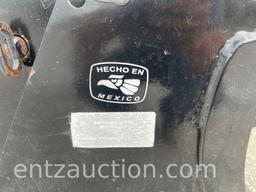 7' LOADER BUCKET W/ REMOVABLE HYD. GRAPPLE,