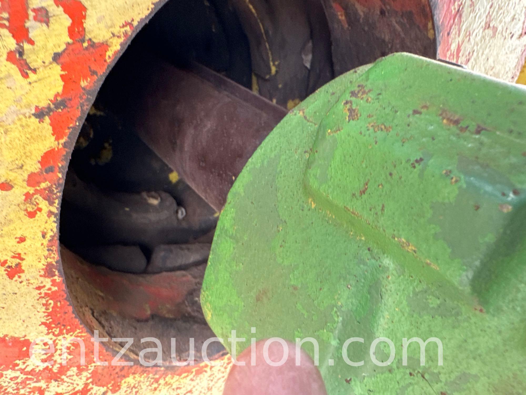 1977 JD 4430 TRACTOR, QUAD RANGE, 3PT,