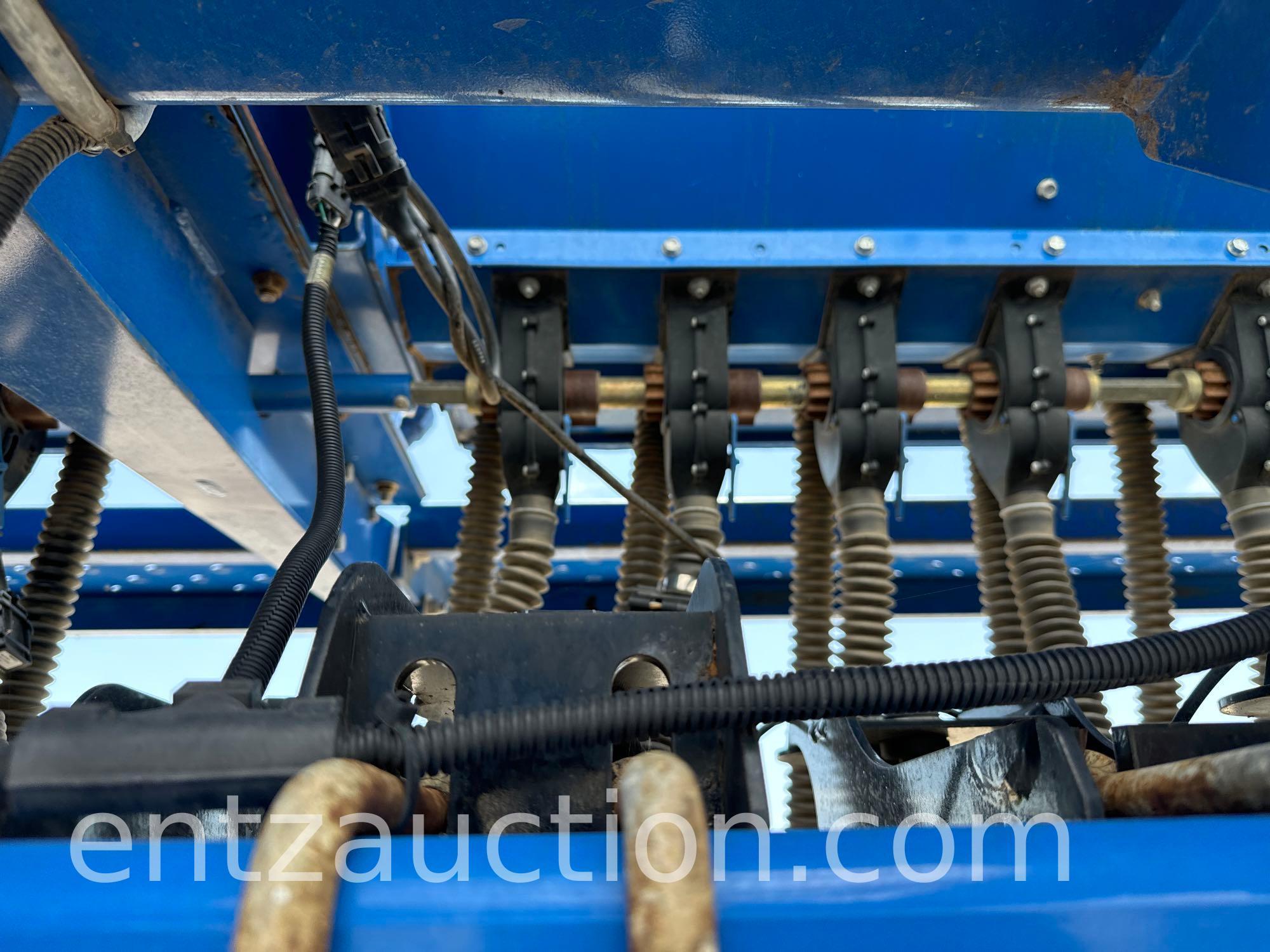 LANDOLL 5211 NO-TILL DRILL, FERTILIZER,