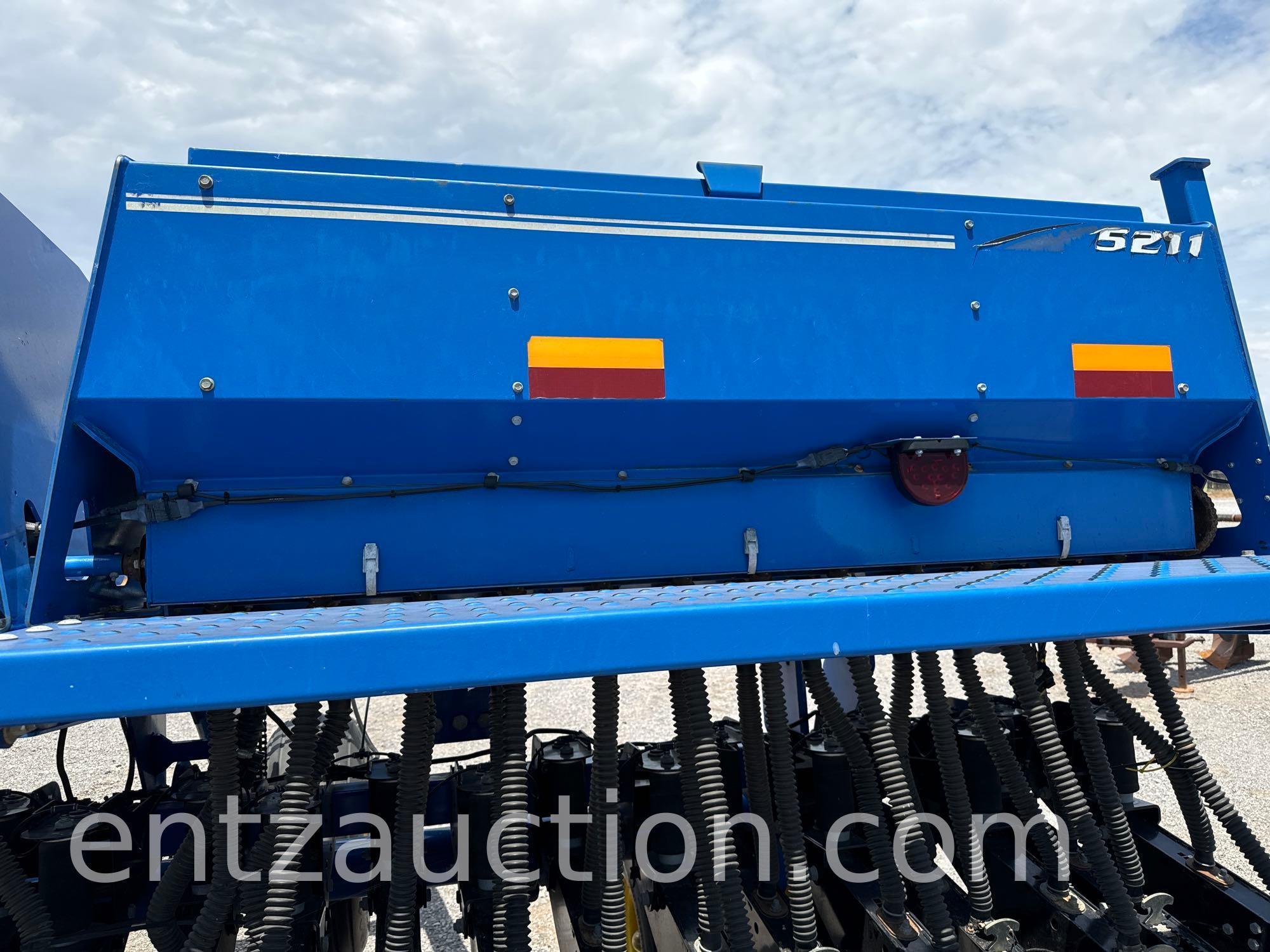 LANDOLL 5211 NO-TILL DRILL, FERTILIZER,