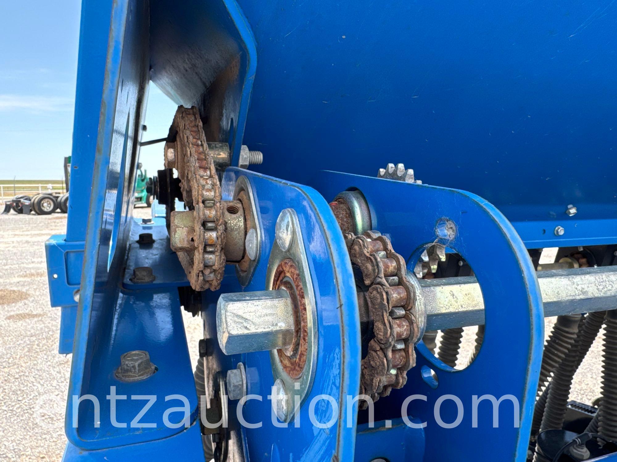LANDOLL 5211 NO-TILL DRILL, FERTILIZER,