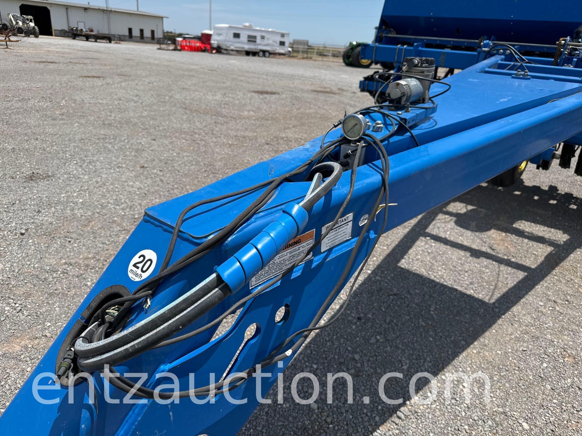 LANDOLL 5211 NO-TILL DRILL, FERTILIZER,