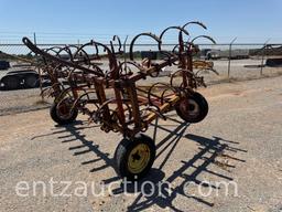 KENT 24' SPRINGTOOTH, NO CYLINDER