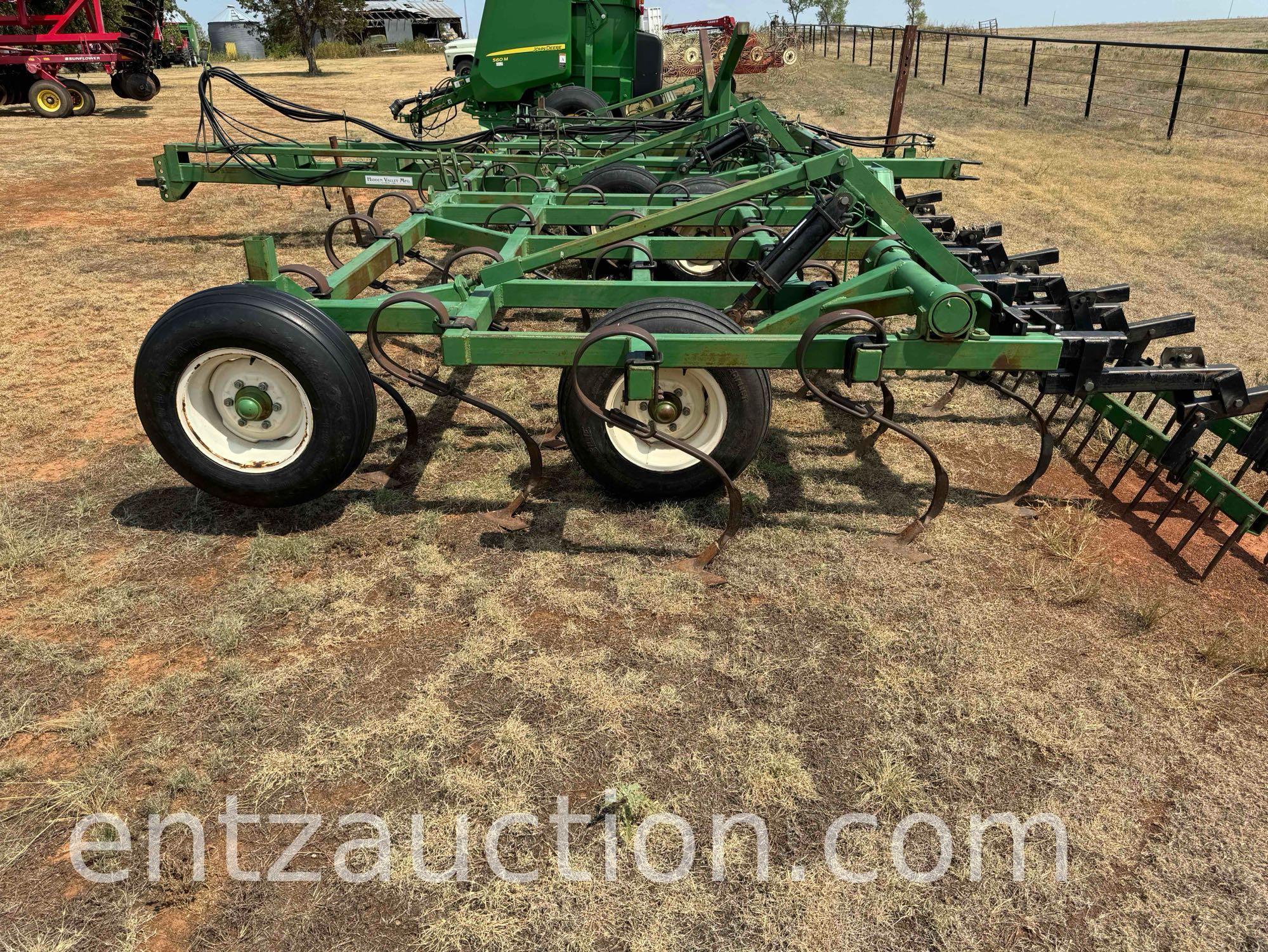 HIDDEN VALLEY FIELD CULTIVATOR, 34', DF,