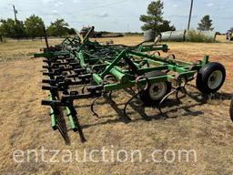 HIDDEN VALLEY FIELD CULTIVATOR, 34', DF,