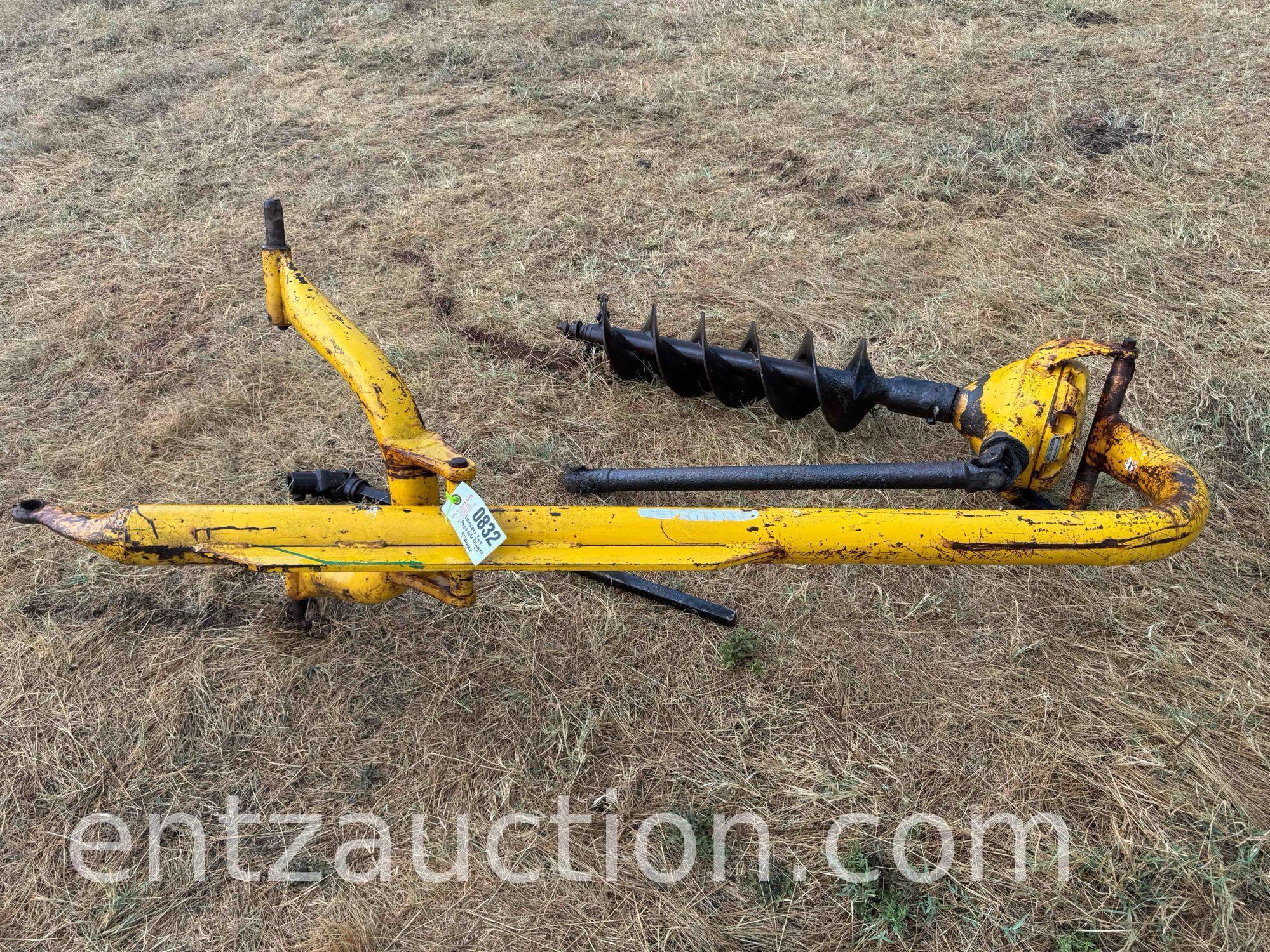 DANUSER 3PT POST HOLE DIGGER, 9" AUGER, 540 PTO