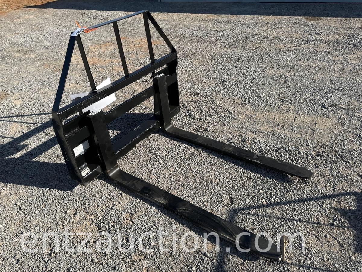 AGT SKID STEER PALLET FORKS, 45" BRACKET,