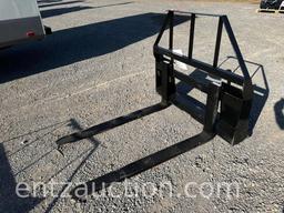 AGT SKID STEER PALLET FORKS, 45" BRACKET,