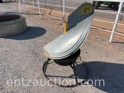 PRAIRIE PRODUCTS MINERAL FEEDER
