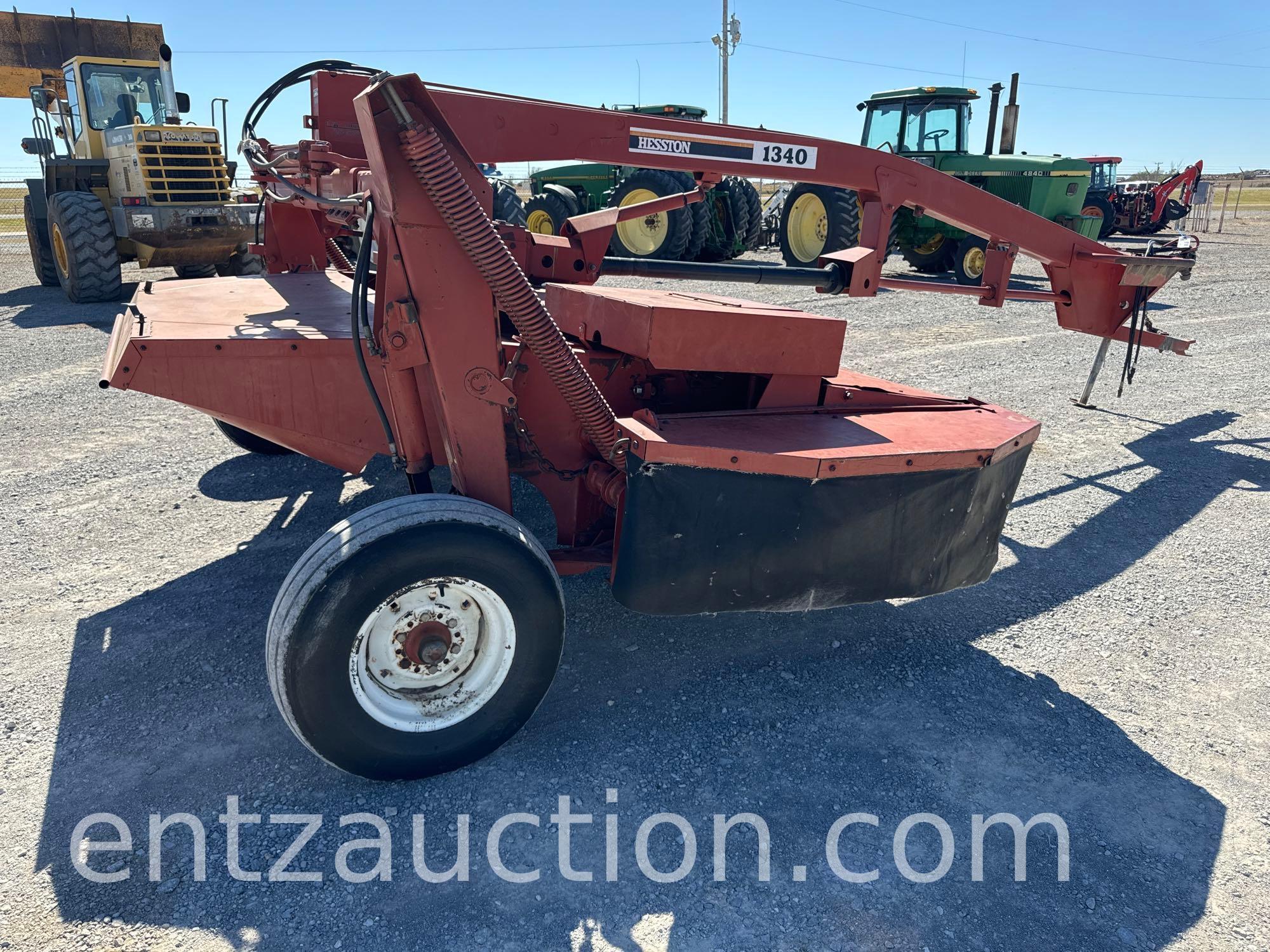 HESSTON 1340 SWATHER, PULL TYPE, 1000 PTO