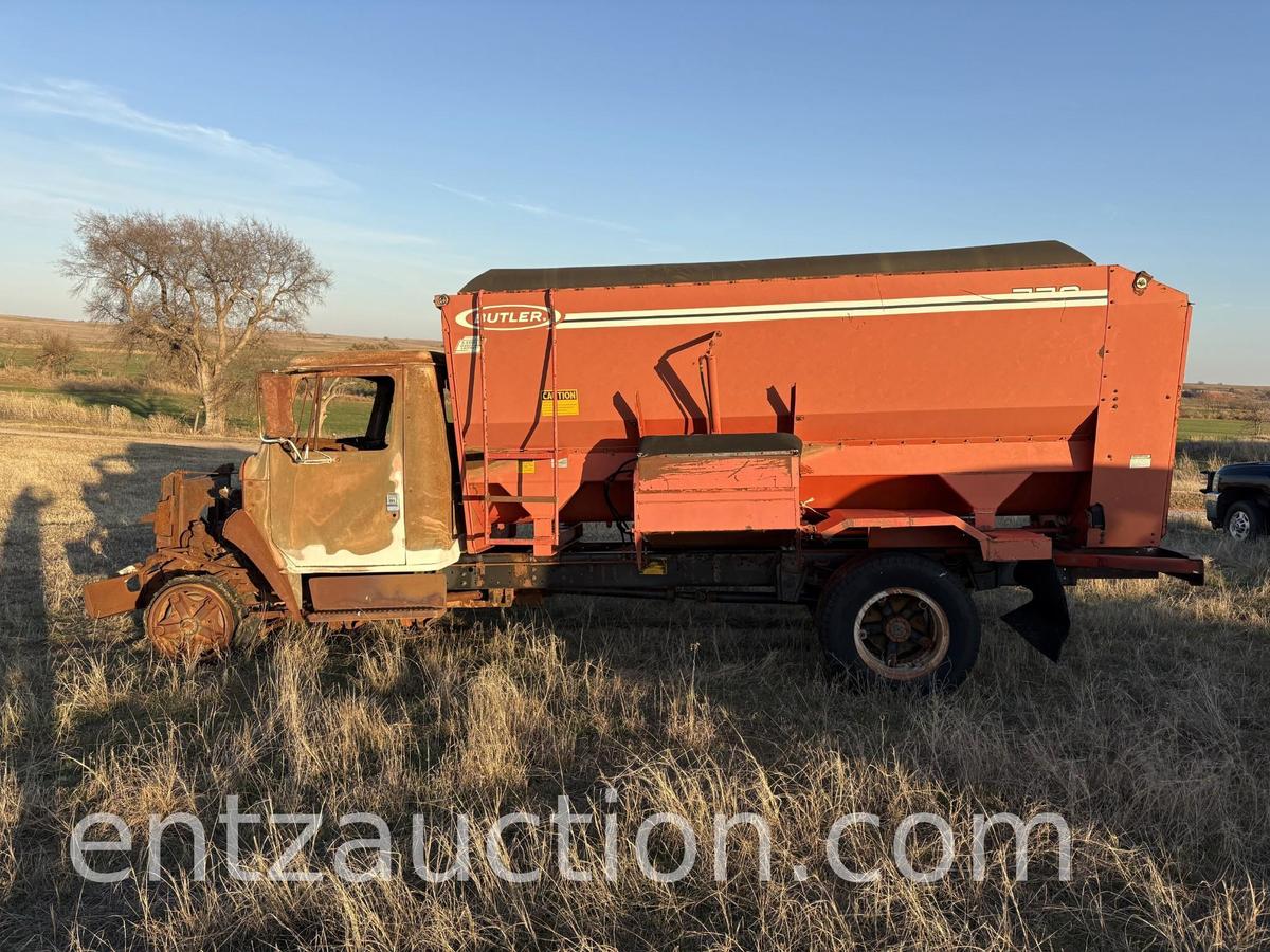 ENSILMIXER 370 FEED BOX, 3 AUGERS, LH DISCHARGE,