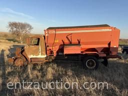 ENSILMIXER 370 FEED BOX, 3 AUGERS, LH DISCHARGE,