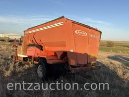 ENSILMIXER 370 FEED BOX, 3 AUGERS, LH DISCHARGE,