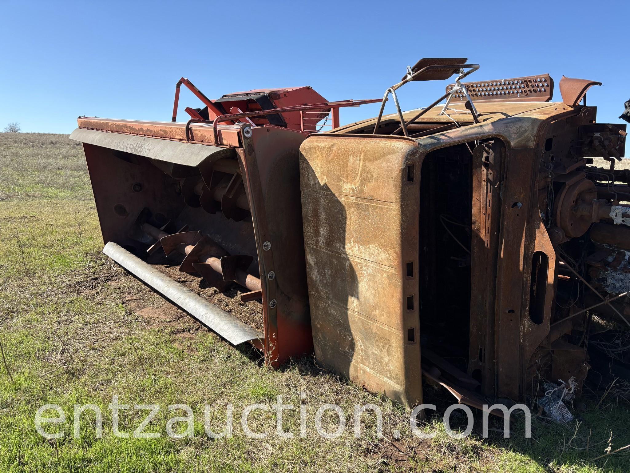 ENSILMIXER 370 FEED BOX, 3 AUGERS, LH DISCHARGE,
