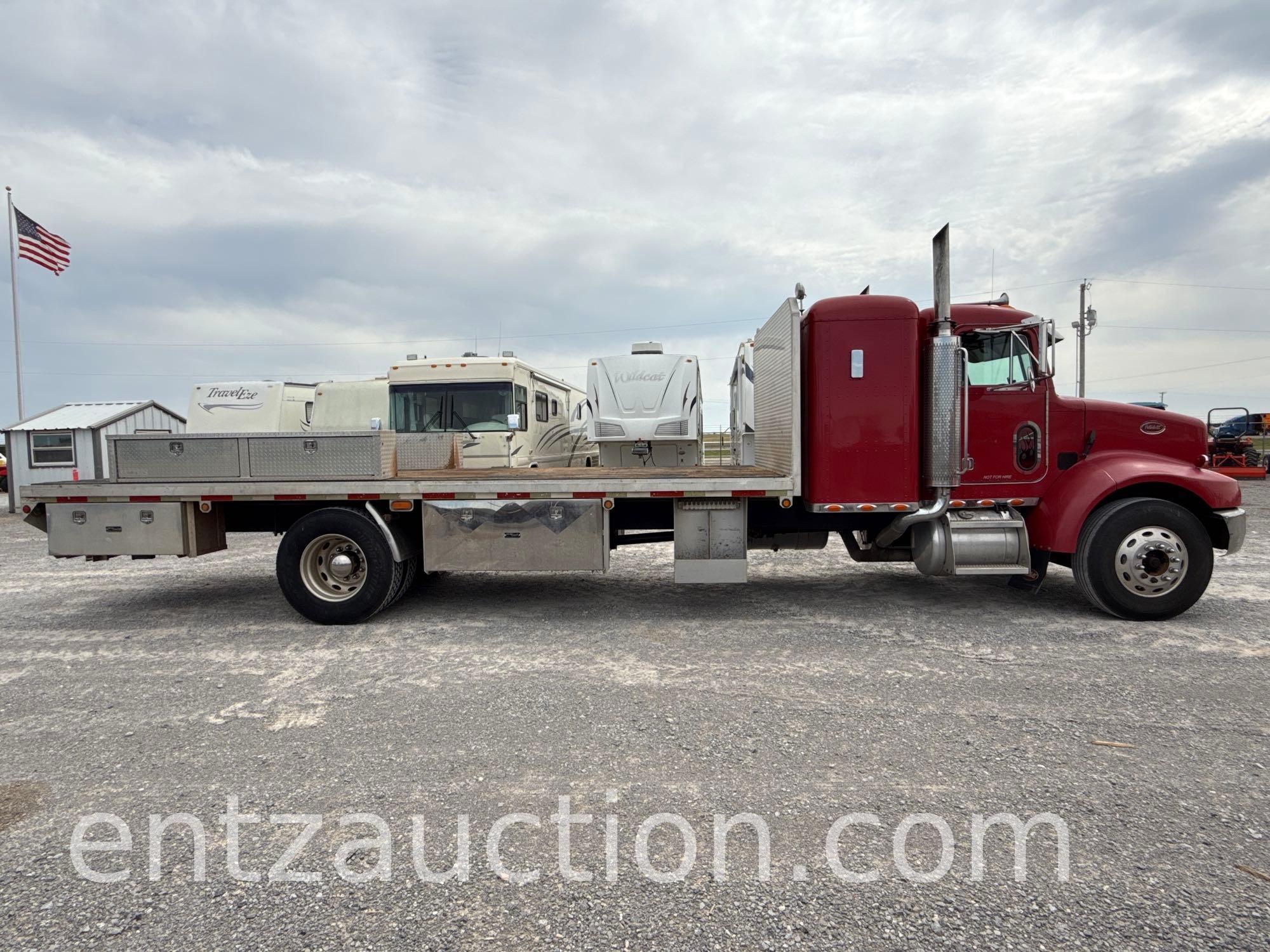 1999 PETERBILT 330 TRUCK, SLEEPER, 3126 CAT ENG.,