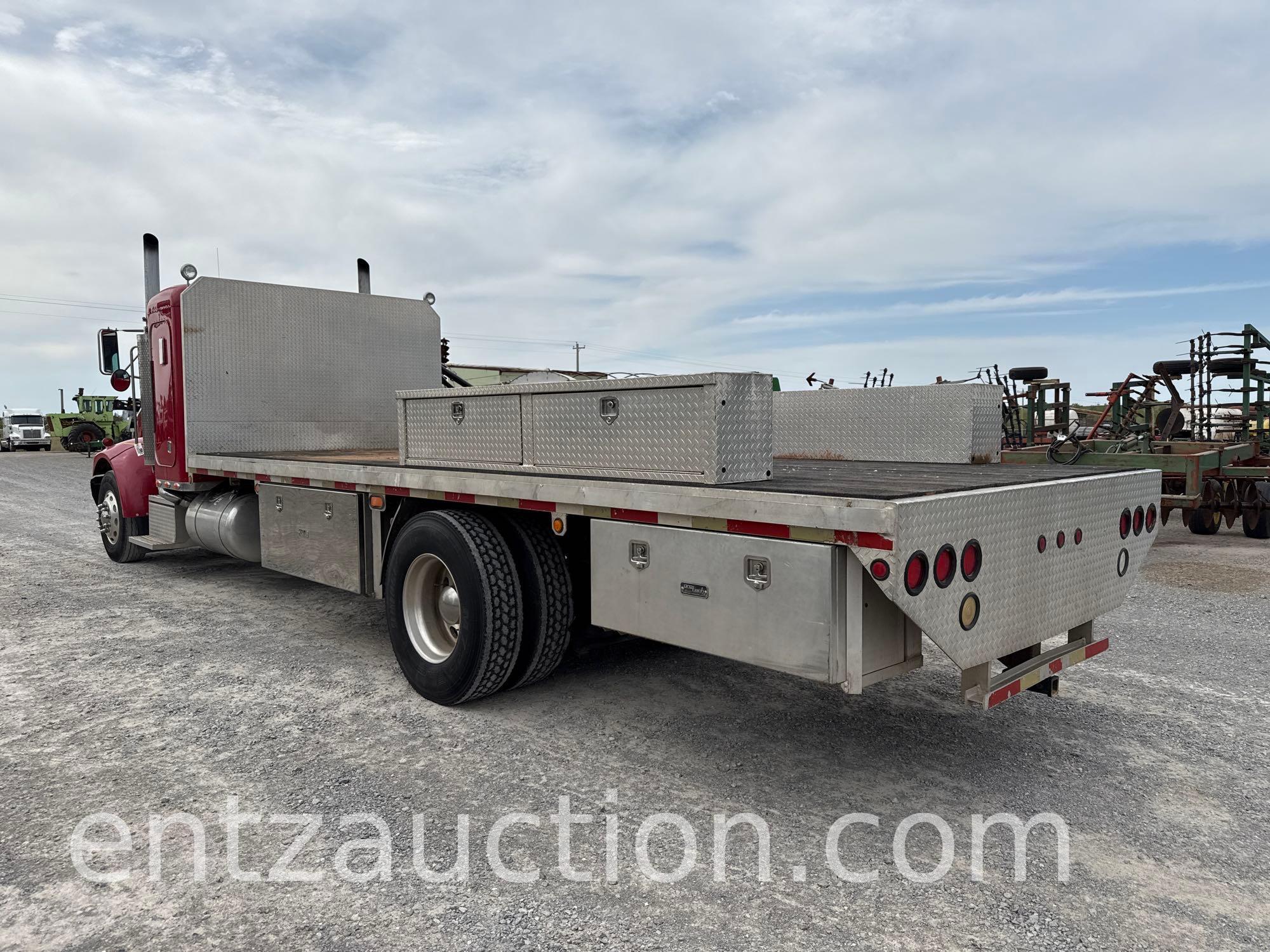 1999 PETERBILT 330 TRUCK, SLEEPER, 3126 CAT ENG.,