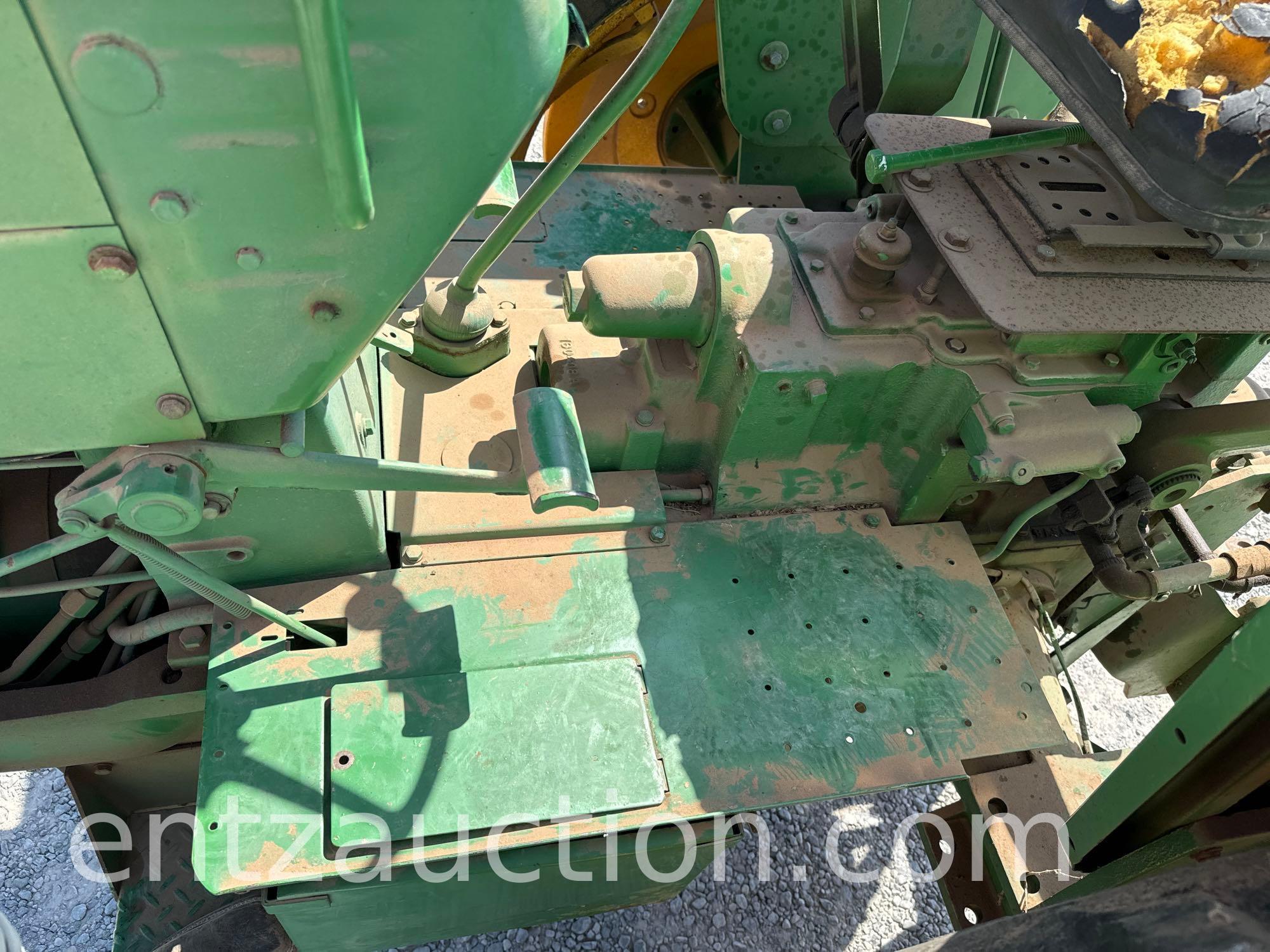 OLIVER TRACTOR, MODEL: 265-22329, 3PT,
