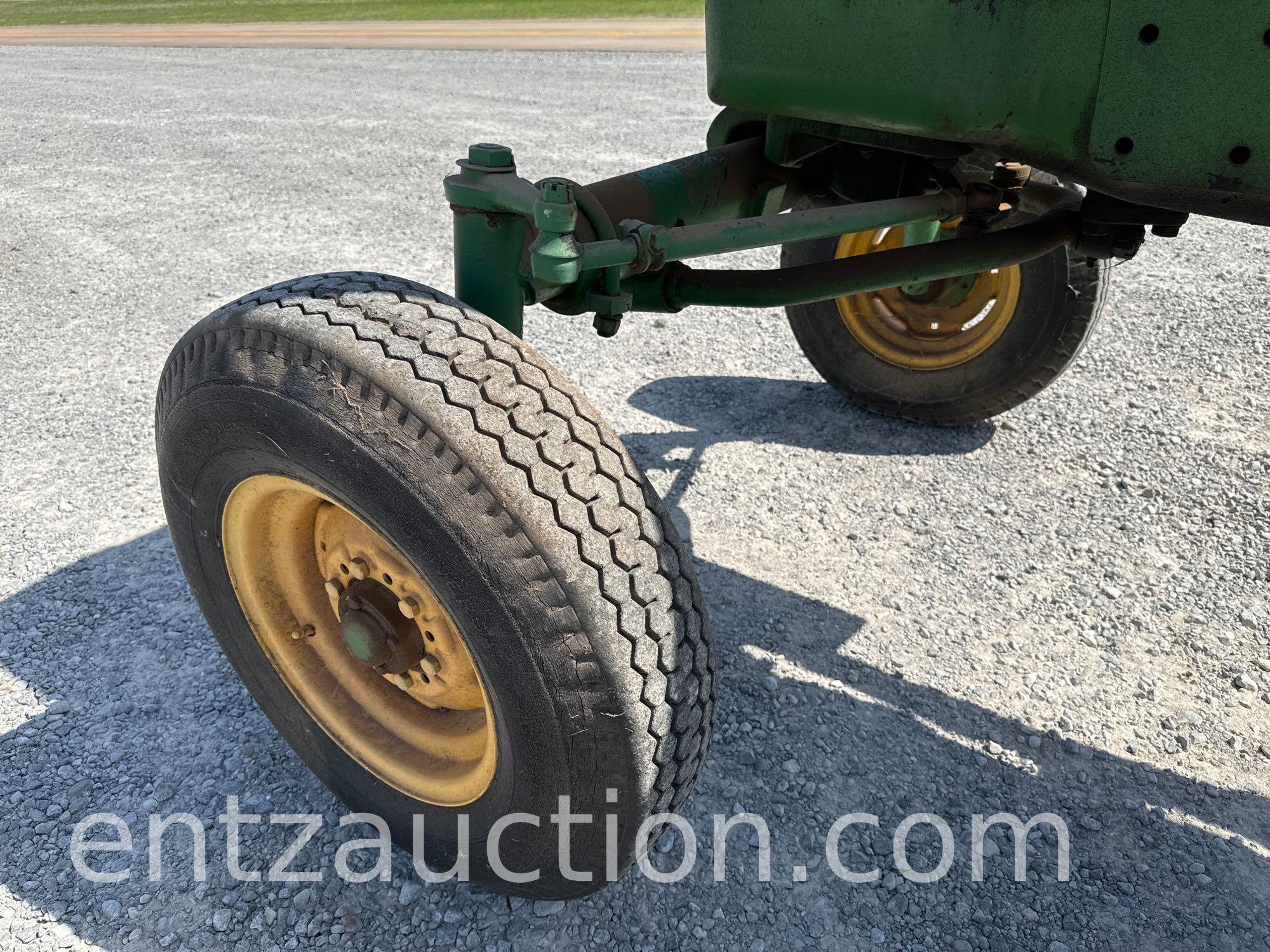 OLIVER TRACTOR, MODEL: 265-22329, 3PT,