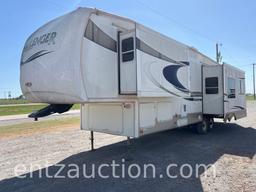 2006 KEYSTONE CHALLENGER 5TH WHEEL TRAVEL TRAILER,