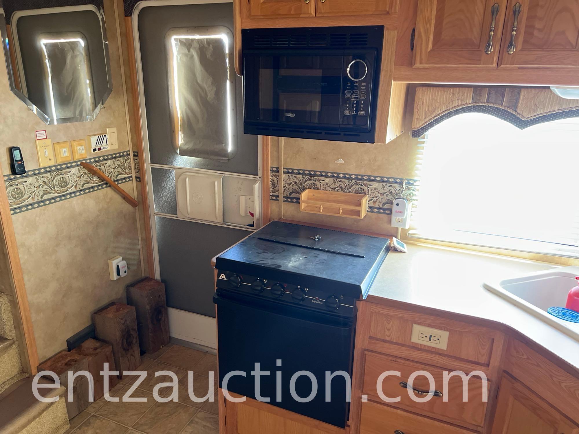 2006 KEYSTONE CHALLENGER 5TH WHEEL TRAVEL TRAILER,