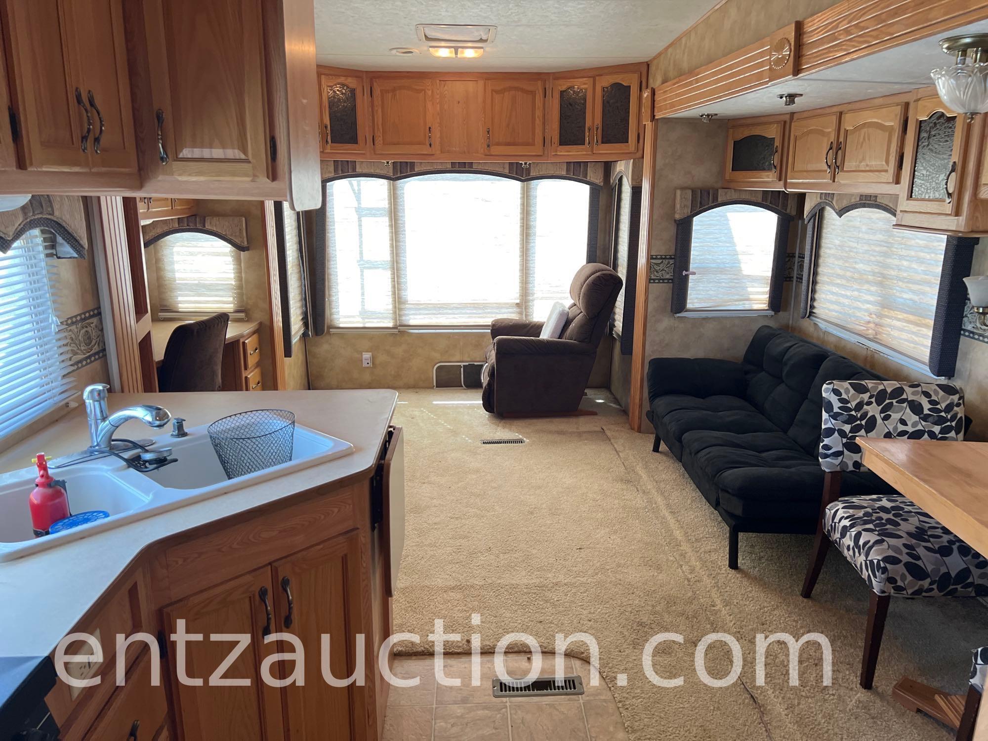2006 KEYSTONE CHALLENGER 5TH WHEEL TRAVEL TRAILER,