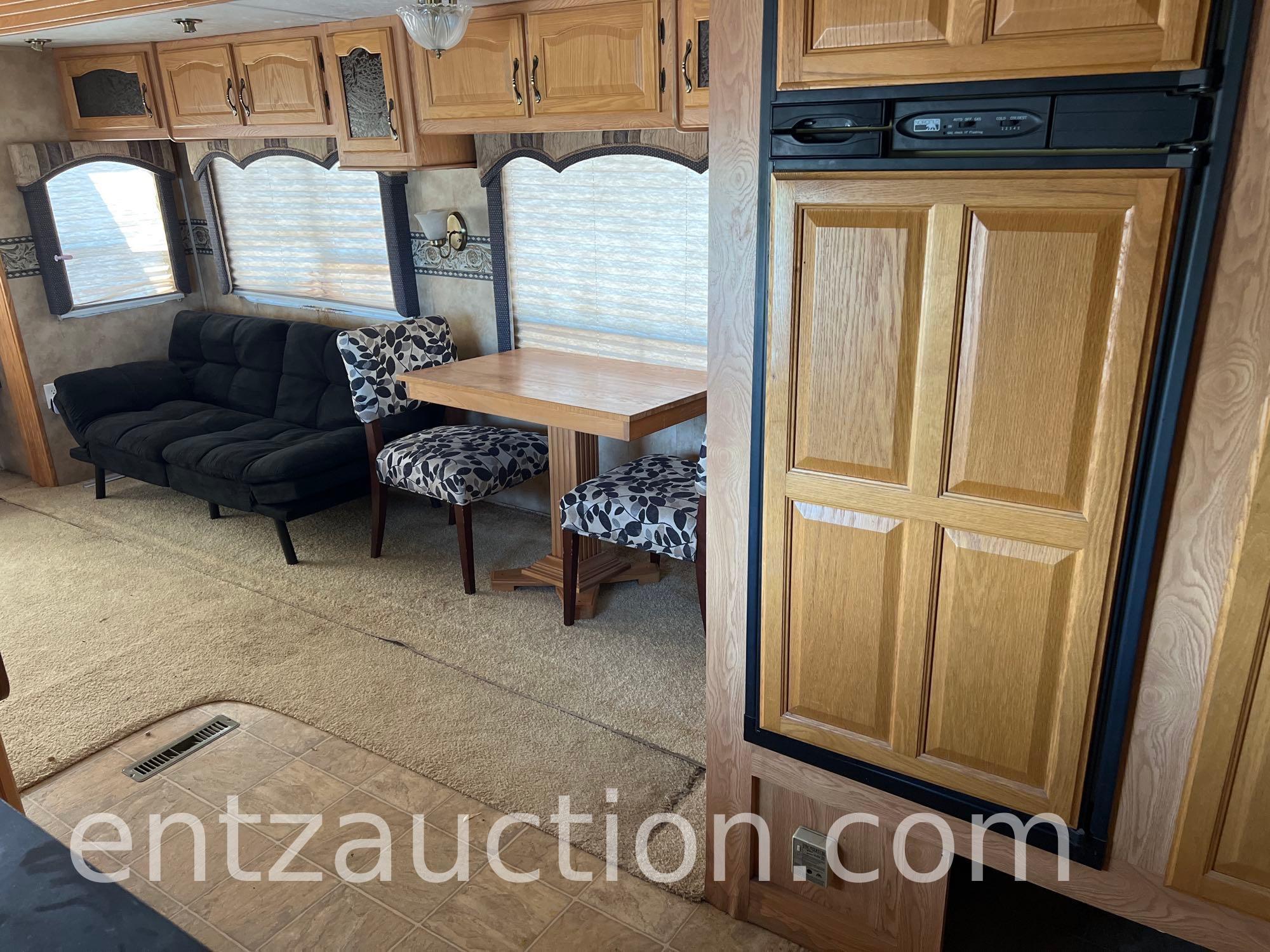 2006 KEYSTONE CHALLENGER 5TH WHEEL TRAVEL TRAILER,