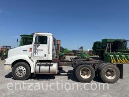 1999 INTERNATIONAL 9100 SEMI, DAY CAB,