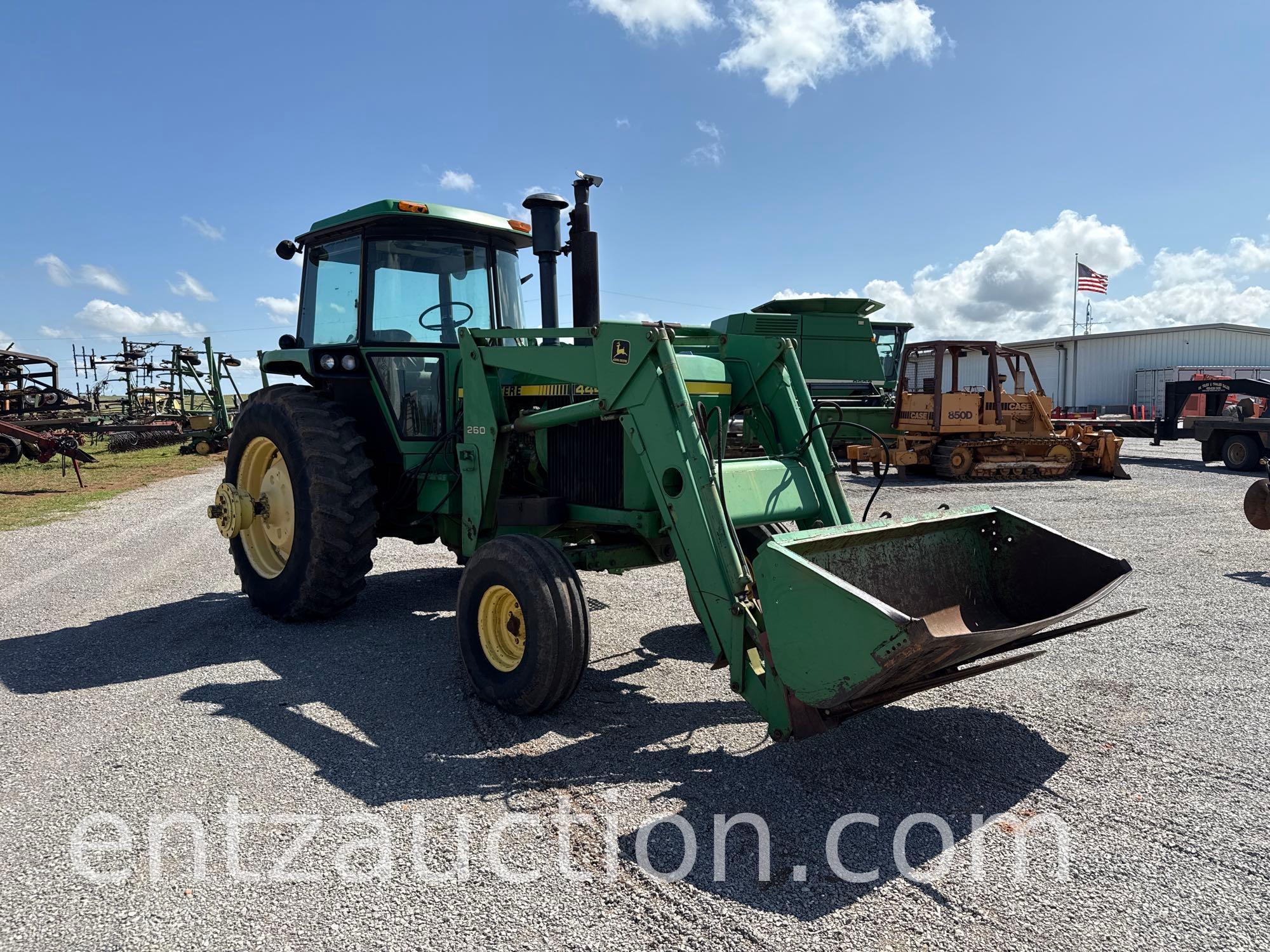 JD 4440 TRACTOR, QUAD RANGE, 3PT, PTO,