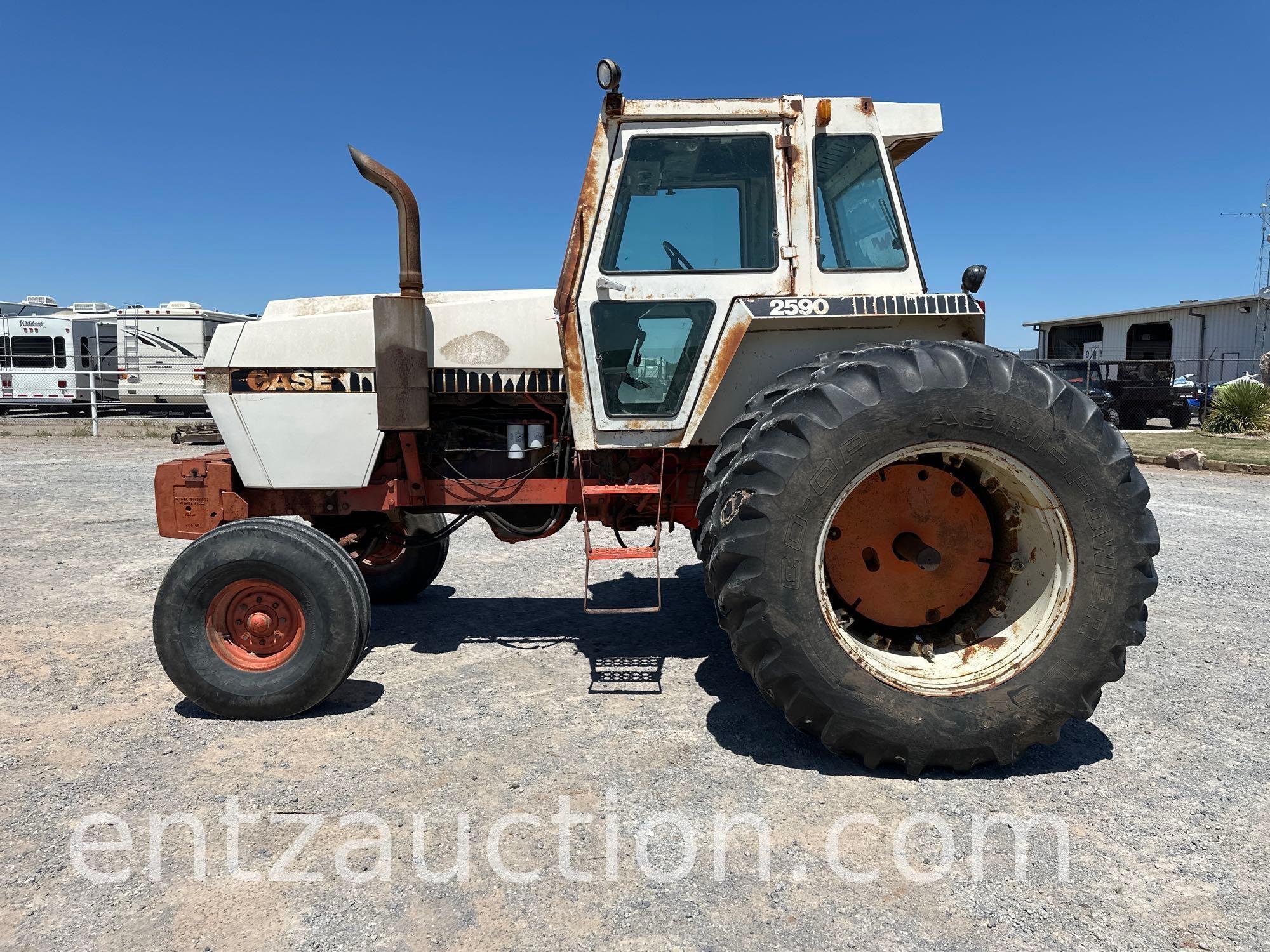 1979 CASE 2590 TRACTOR, 3PT, PTO, 2 HYD.,