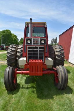 International 1566 Turbo, Cab, 20.8x38 Axle Duals, 2186 Hours Showing, 3pt, 2 Hydraulic, 1000 PTO,