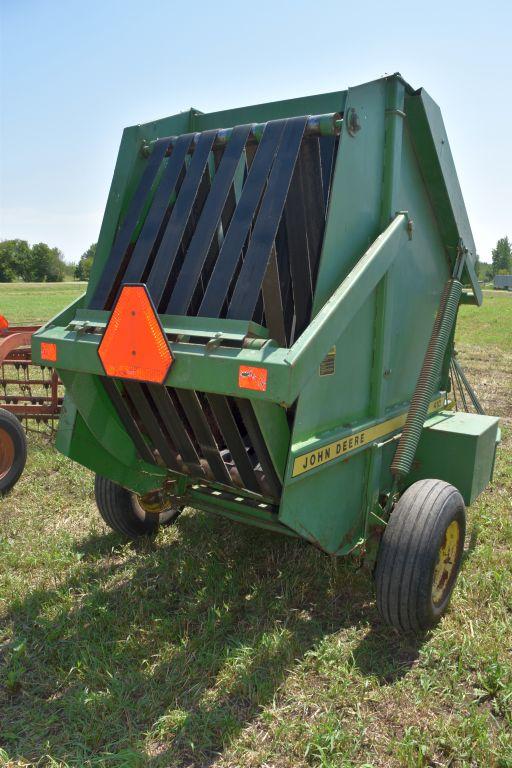 John Deere 410 Round Baler, 540 PTO, Twine  Tie