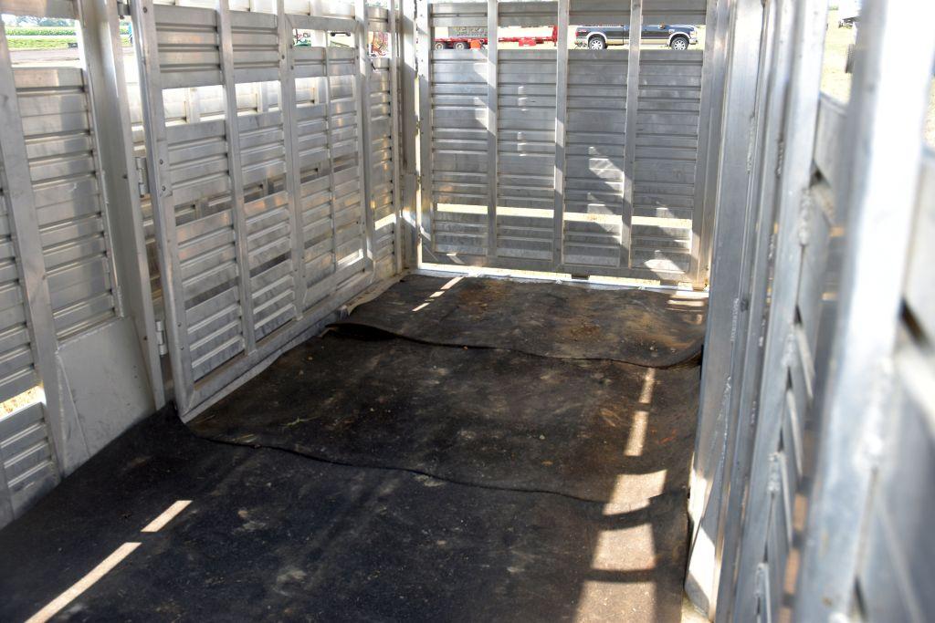 2002 Featherlite Livestock Trailer, Tandem  Axle, 25' Including Hitch, Side Door, Dumper  Hitch