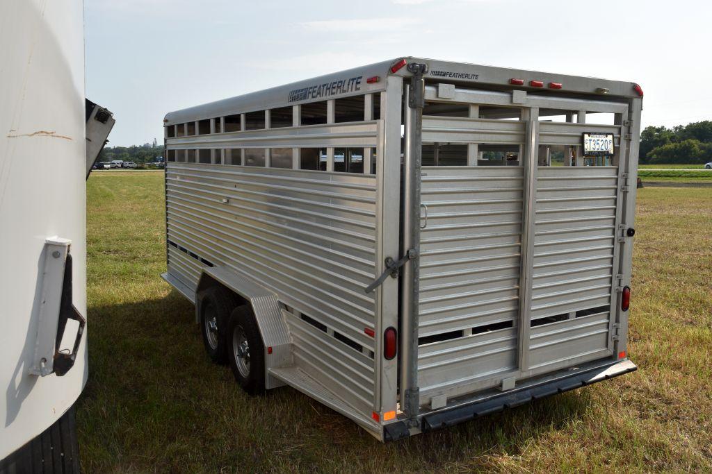 2002 Featherlite Livestock Trailer, Tandem  Axle, 25' Including Hitch, Side Door, Dumper  Hitch